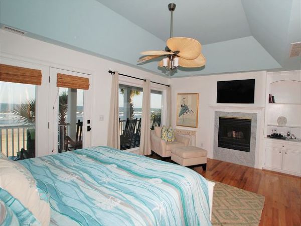 On Beach Isle of Palms Vacation Home Six Bedroom