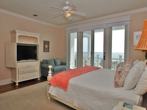 Isle Of Palms Home 1014429
