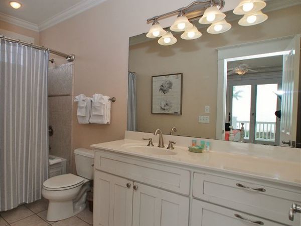 Isle Of Palms Home 1014429