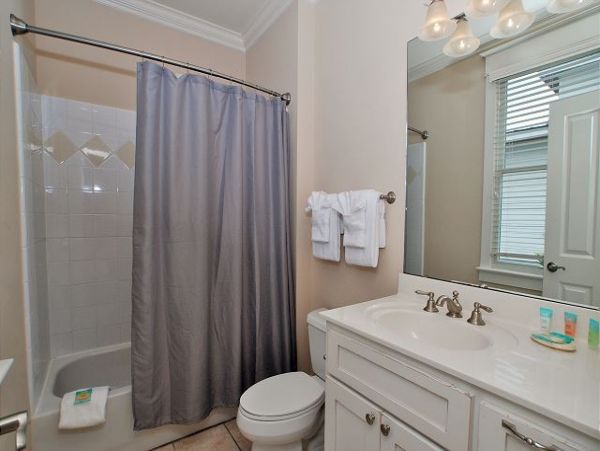 Isle Of Palms Home 1014429