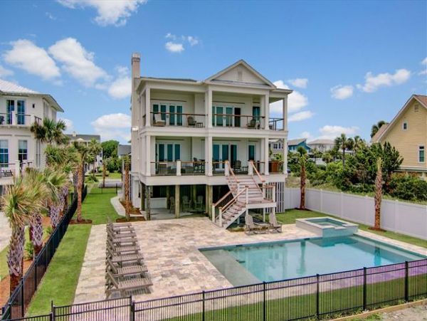 Isle Of Palms Home 1014432