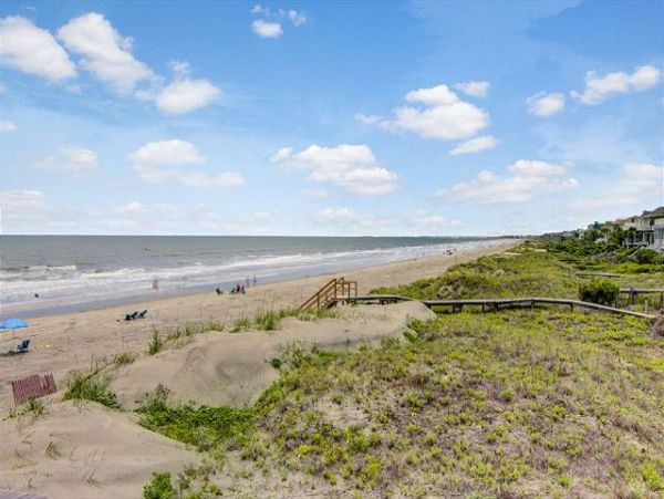 Isle Of Palms Home 1014432