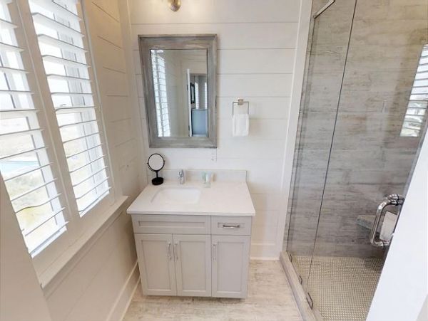 Isle Of Palms Home 1014432