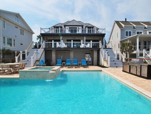 Ocean Front 7 Bedroom Home with Private Pool & Spa