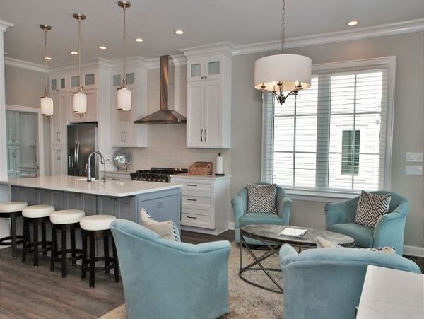 Ocean Front 7 Bedroom Home with Private Pool & Spa