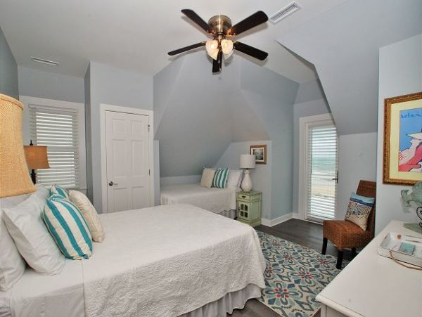 Ocean Front 7 Bedroom Home with Private Pool & Spa