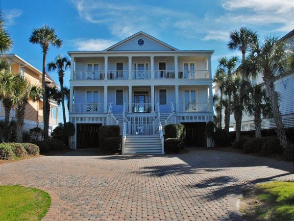 Isle of Palms 8 Bedroom Home Located on Beach