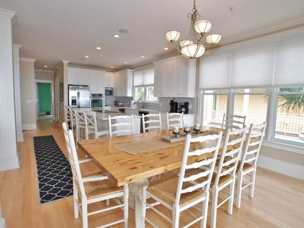Isle of Palms 8 Bedroom Home Located on Beach