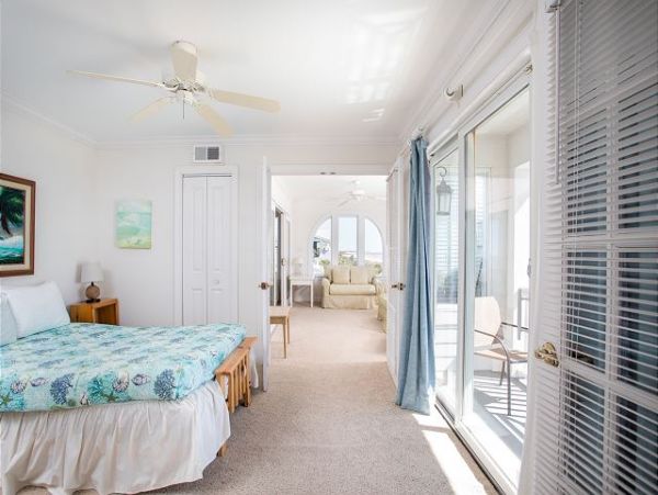 Oceanfront Isle of Palms Vacation Home Sleeps 28 Guests