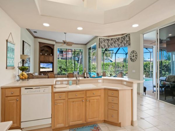Marco Island Home 1014445