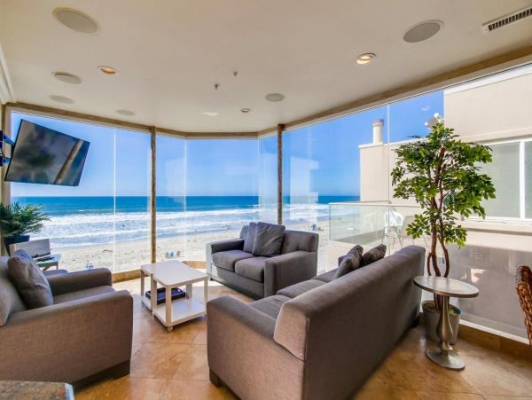 Ocean Front 3 Bedroom Penthouse Welcome