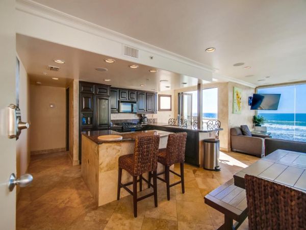 Ocean Front 3 Bedroom Penthouse Welcome