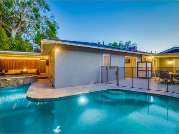 Pacific Beach Vacation Home Three Bedroom