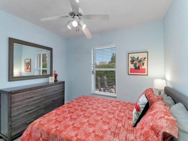 Beach House on Marco Island Sleeps 6 Guests