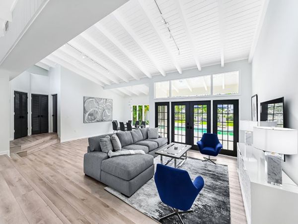 Naples Vacation Pool Home Three Bedroom