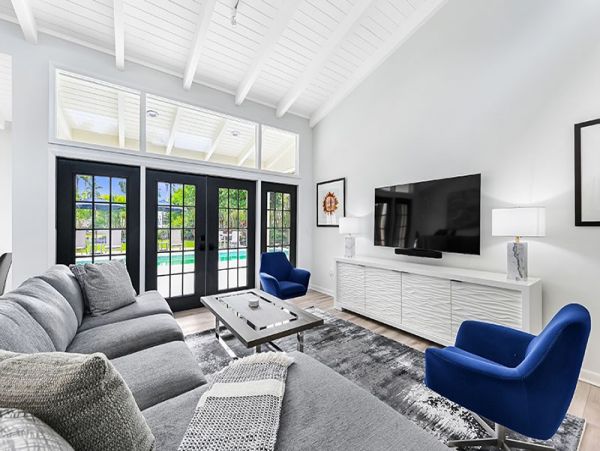 Naples Vacation Pool Home Three Bedroom