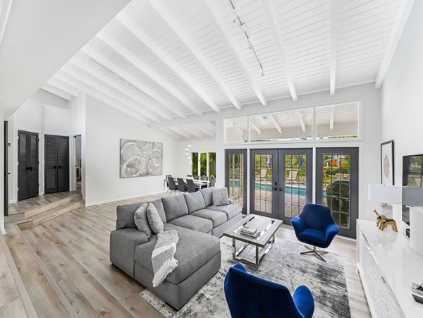 Naples Vacation Pool Home Three Bedroom