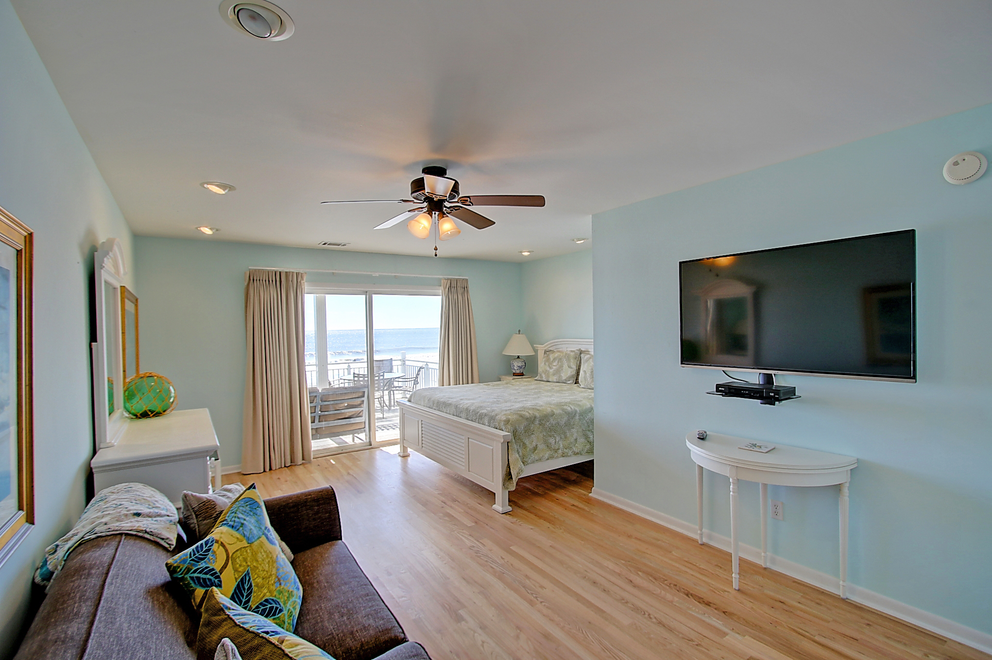 Folly Beach Home 1014492