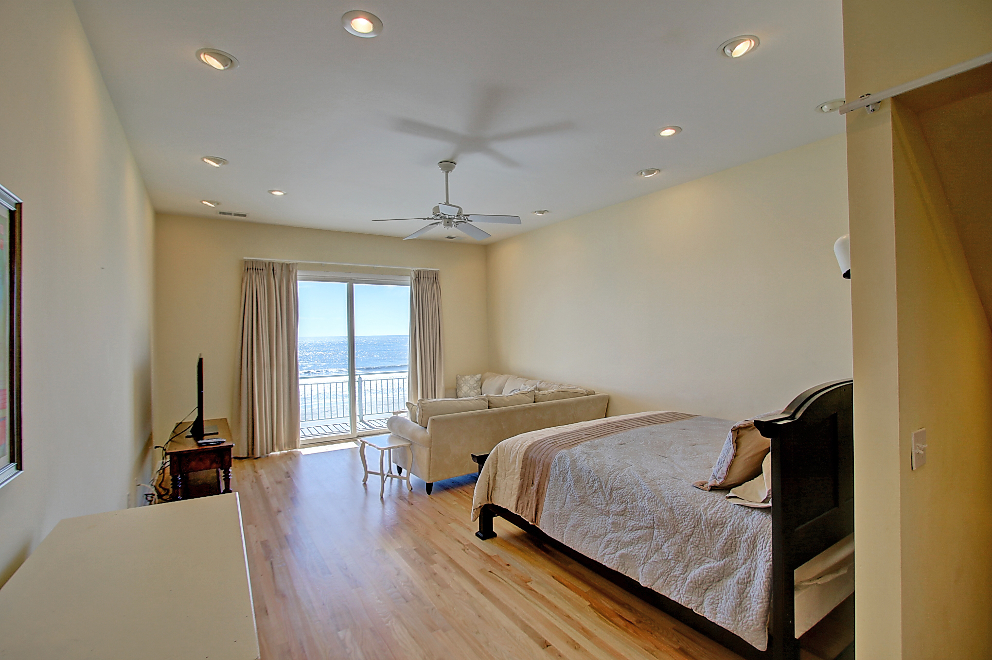 Folly Beach Home 1014492