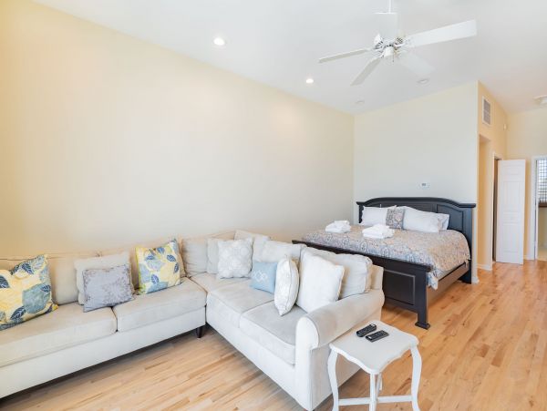 Folly Beach Home 1014492