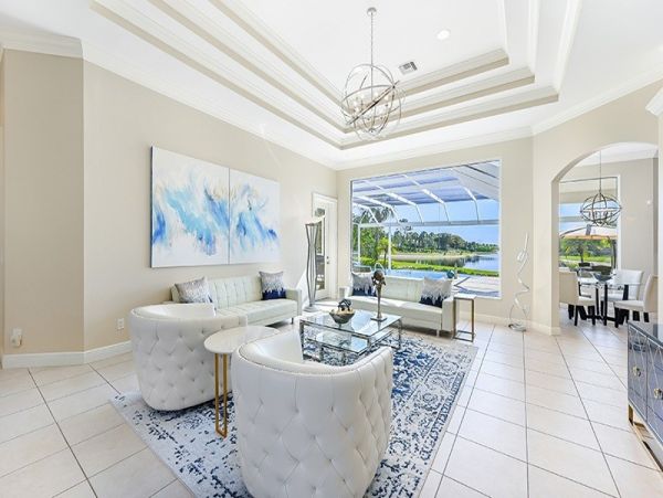Beautiful Naples 3 Bedroom Home with Pool