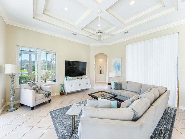 Beautiful Naples 3 Bedroom Home with Pool