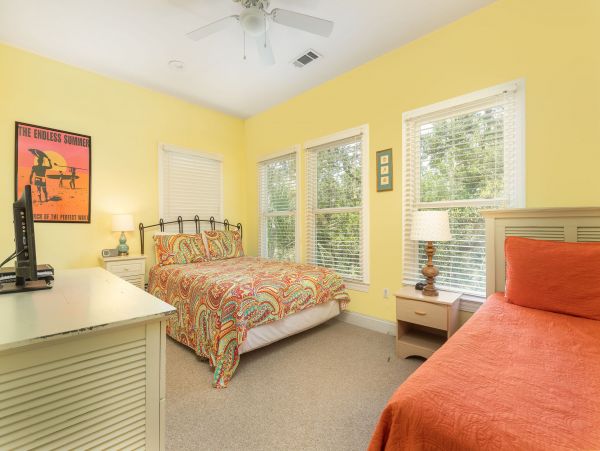 Folly Beach Home 1014497