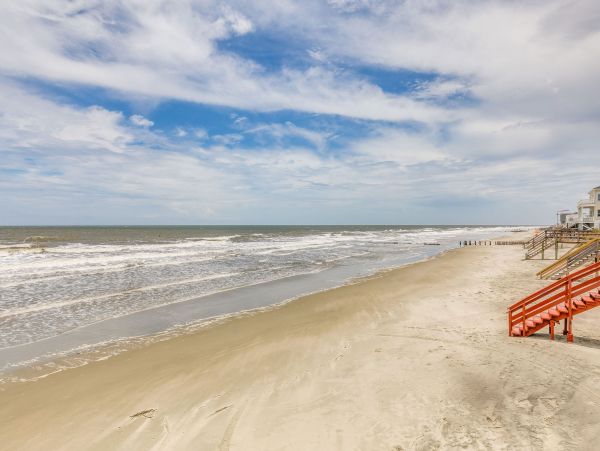 Folly Beach Home 1014501