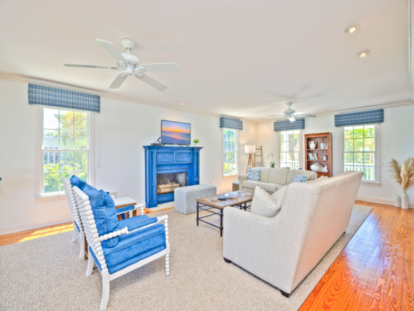 Beautiful & Spacious 4 Bedroom Home with Pool in Sanibel