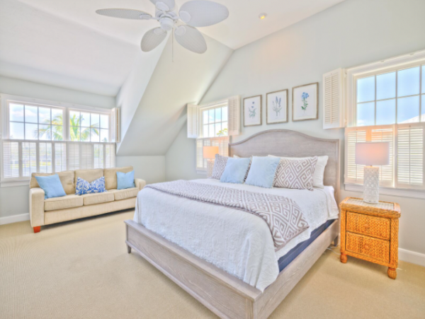 Beautiful & Spacious 4 Bedroom Home with Pool in Sanibel