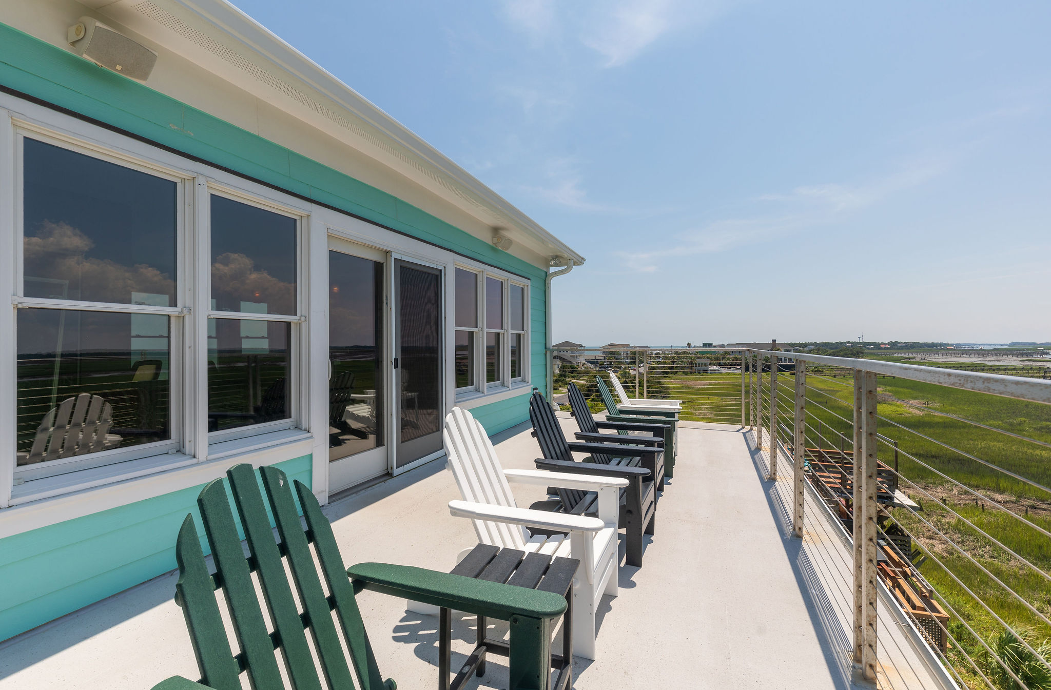 Charming 5-Bedroom Beachfront Home with Panoramic Views