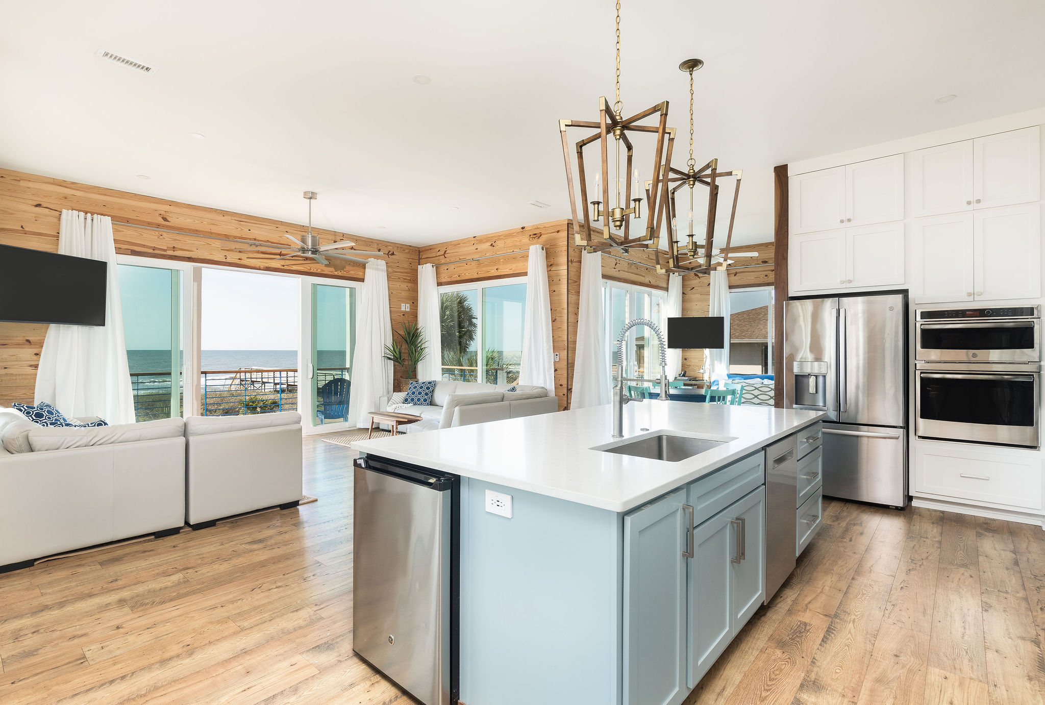 Folly Beach Home 1014532