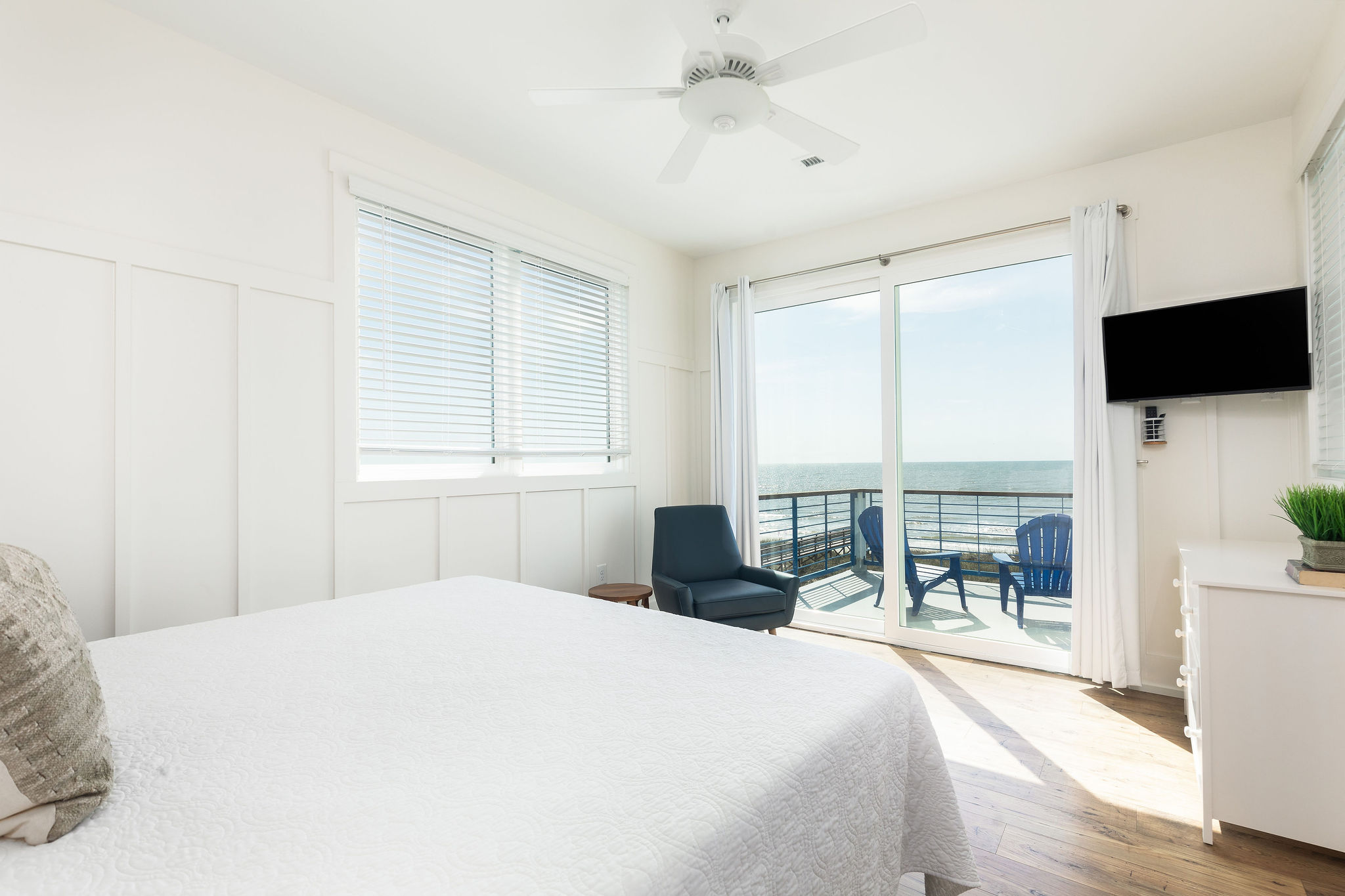 Folly Beach Home 1014532