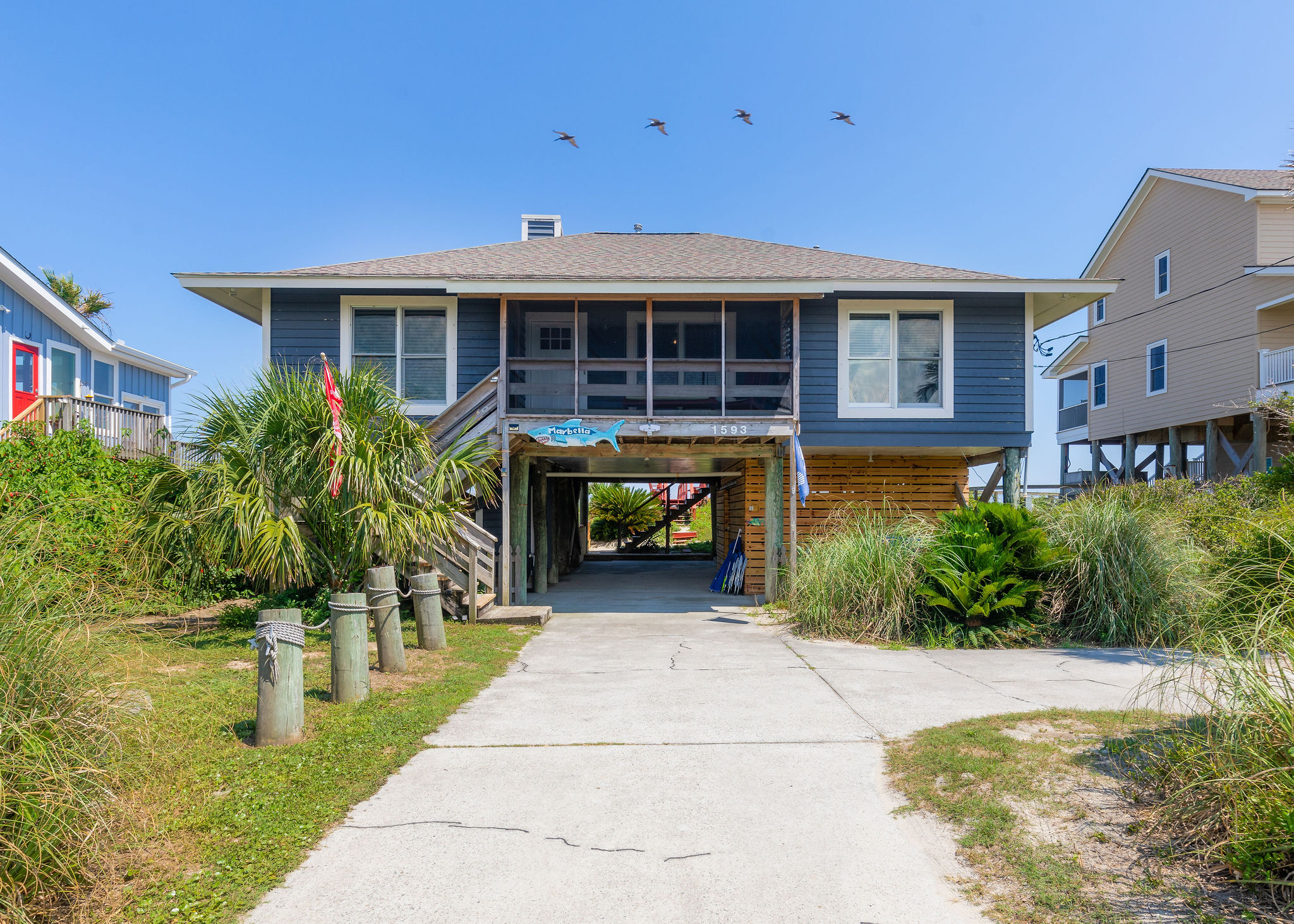 True Folly Beach House with Sandy Beach