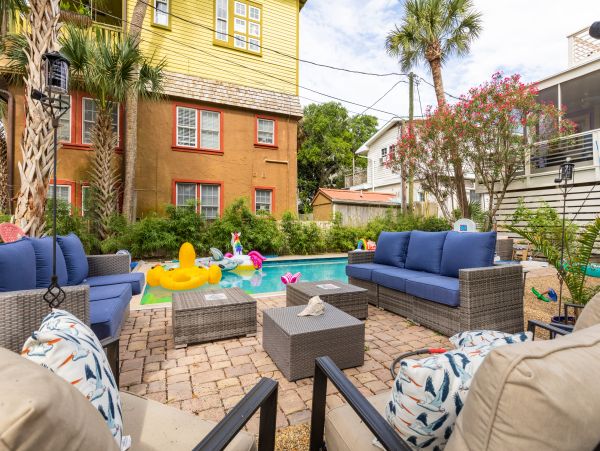 Folly Beach Home 1014552