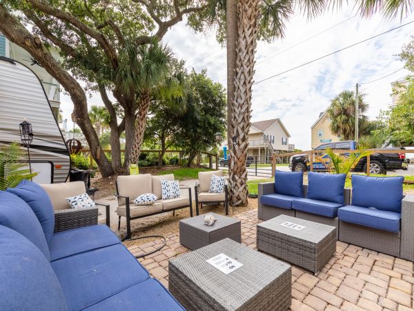 Folly Beach Home 1014552