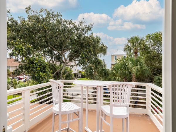 Folly Beach Home 1014552