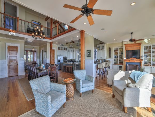 Folly Beach Home 1014553