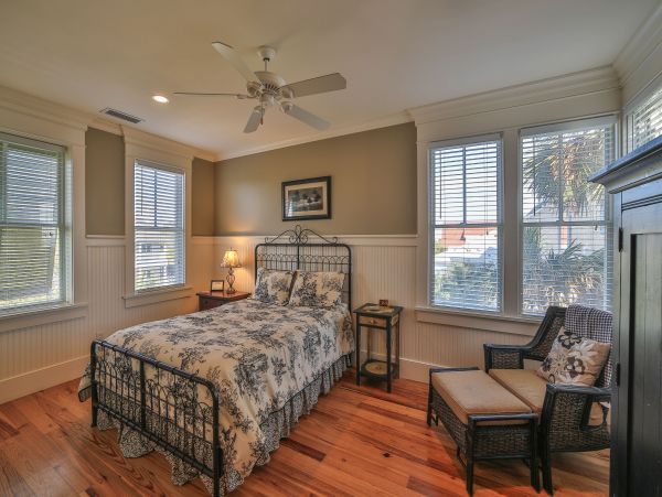 Folly Beach Home 1014553