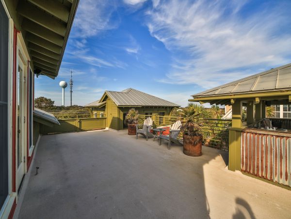 Folly Beach Home 1014553