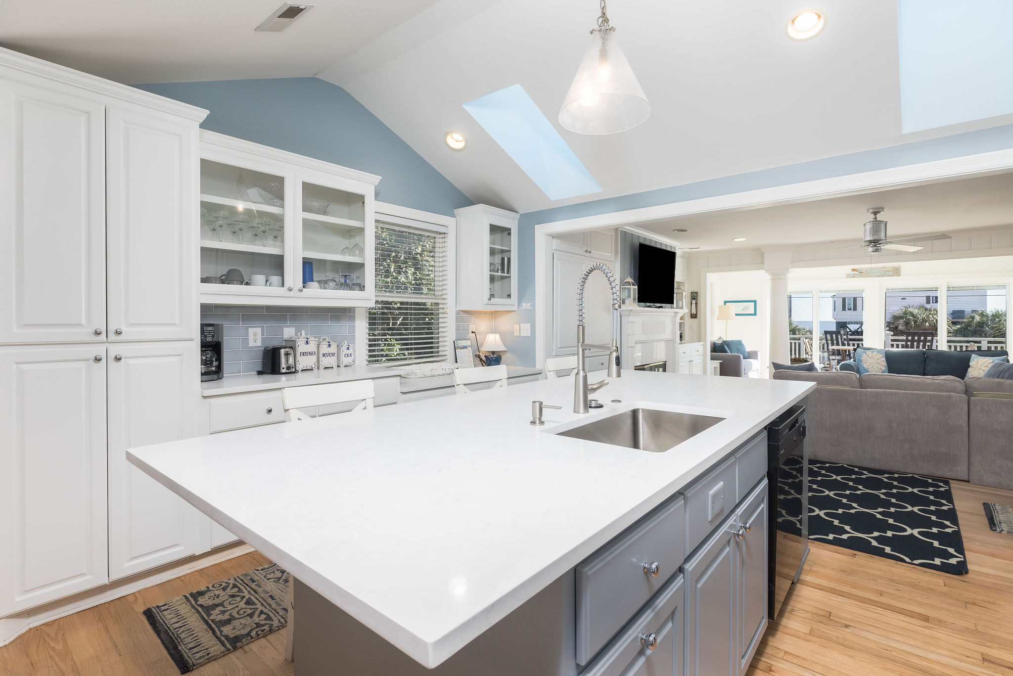 Folly Beach Home 1014561