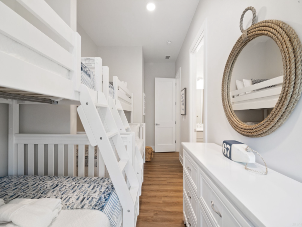 Folly Beach Luxury 7 Bedroom Stroll to Beach Sleeps 16