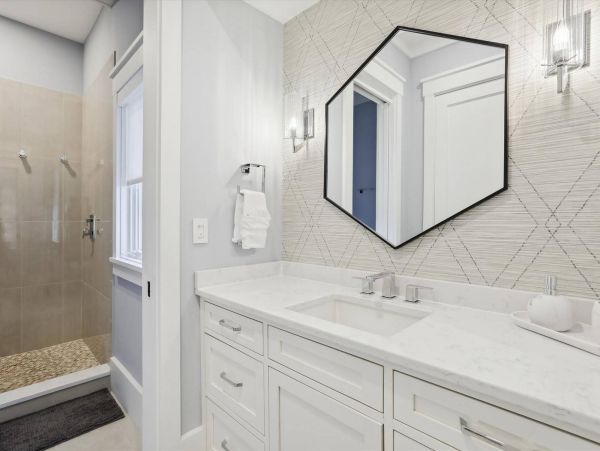 Hilton Head Oceanfront Vacation Rental - Luxury 7-Bedroom Beach House with Pool
