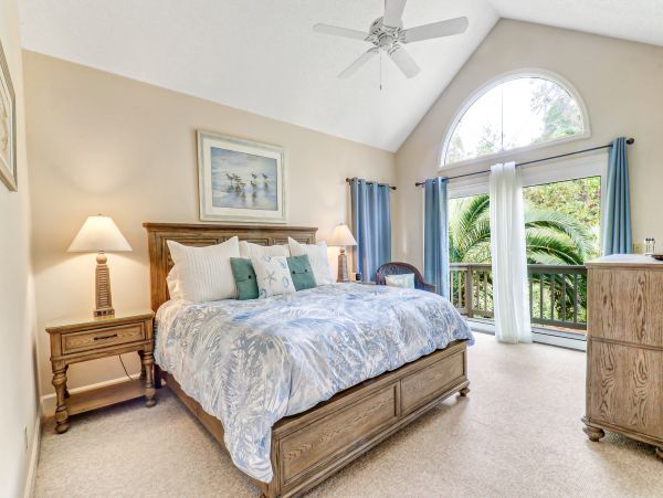 Hilton Head Three Bedroom Golf Course View Vacation Home