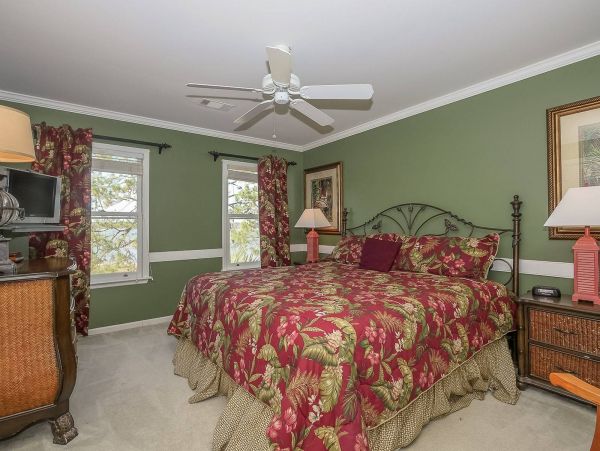 Lovely 3 Bedroom Vacation Rental with Great Views