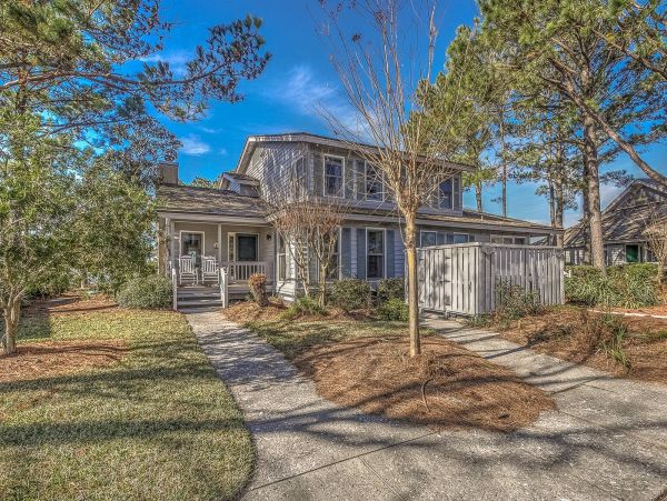 Lovely 3 Bedroom Vacation Rental with Great Views