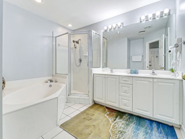 Hilton Head Three Bedroom Vacation Rental with Stunning Views