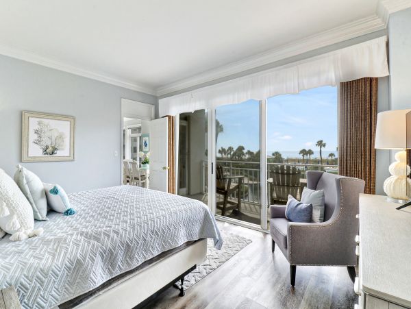 Hilton Head Three Bedroom Vacation Rental with Stunning Views