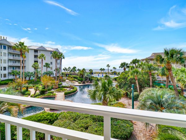 Hilton Head Three Bedroom Vacation Rental with Stunning Views