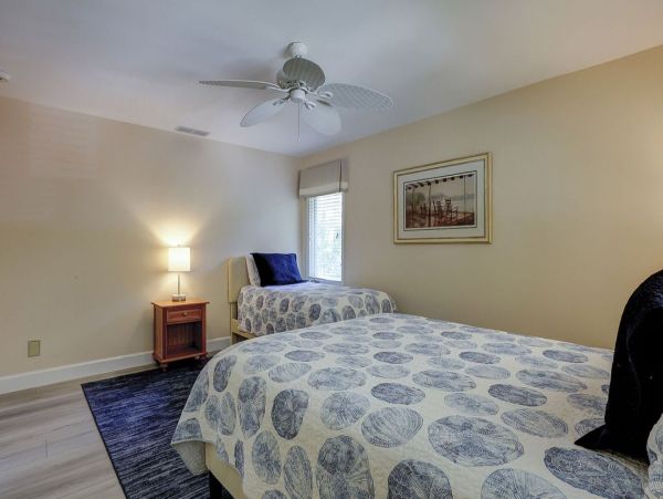 Modern Dog-Friendly Escape in Hilton Head